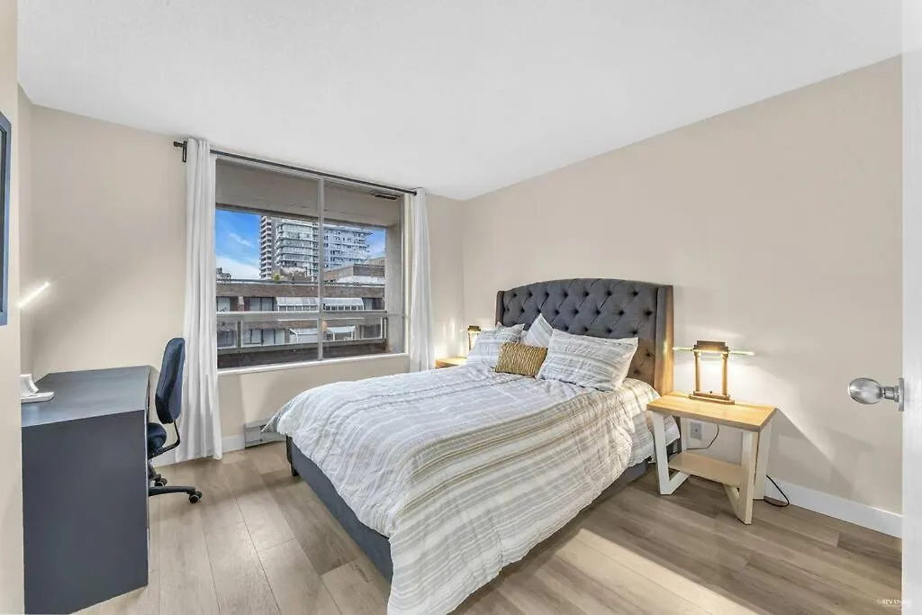 Beautiful City Two Beds Suite With Free Parking Vancouver Lägenhet