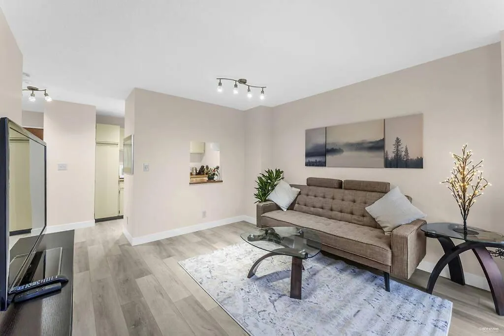 Lägenhet Beautiful City Two Beds Suite With Free Parking Vancouver Kanada